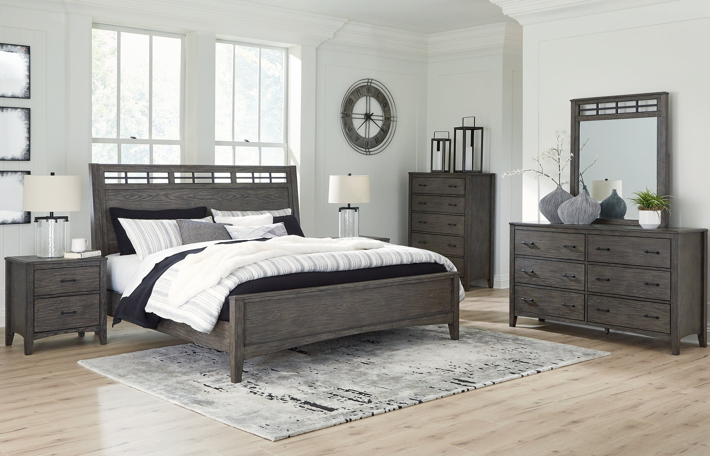 Montillan California King Panel Bed with Mirrored Dresser and Nightstand